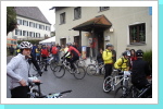 langsam trudeln die Fahrer ein ... langsam trudeln die Fahrer ein ...